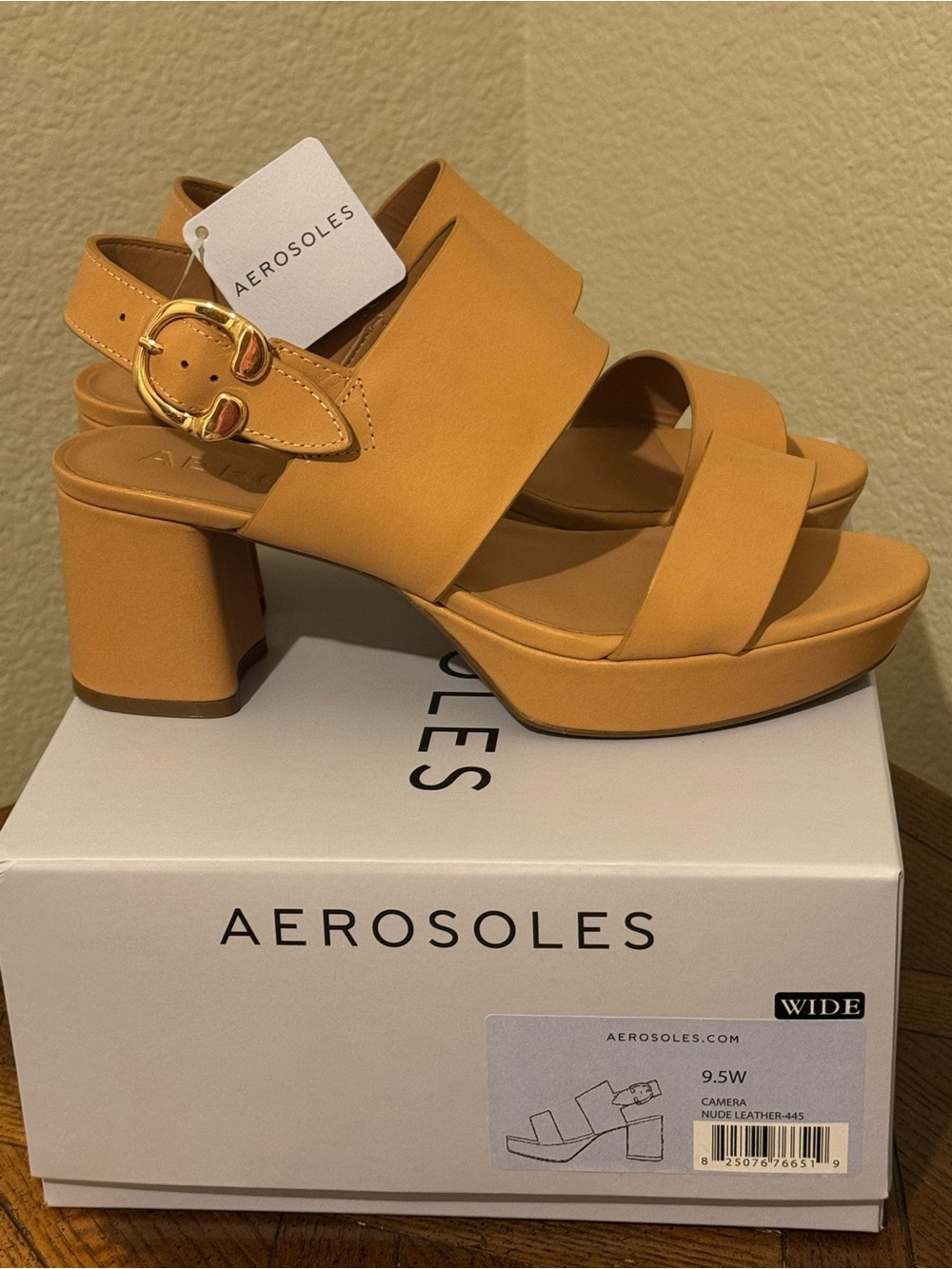 Aerosoles Camera Women's Nude Leather Platform Block Heel Sandals 9.5W